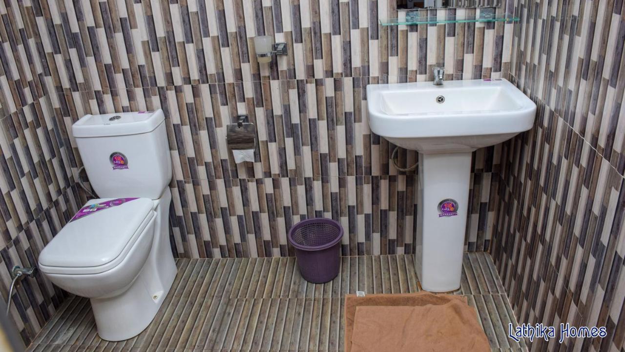 Lathika Homes Szigirija Kültér fotó